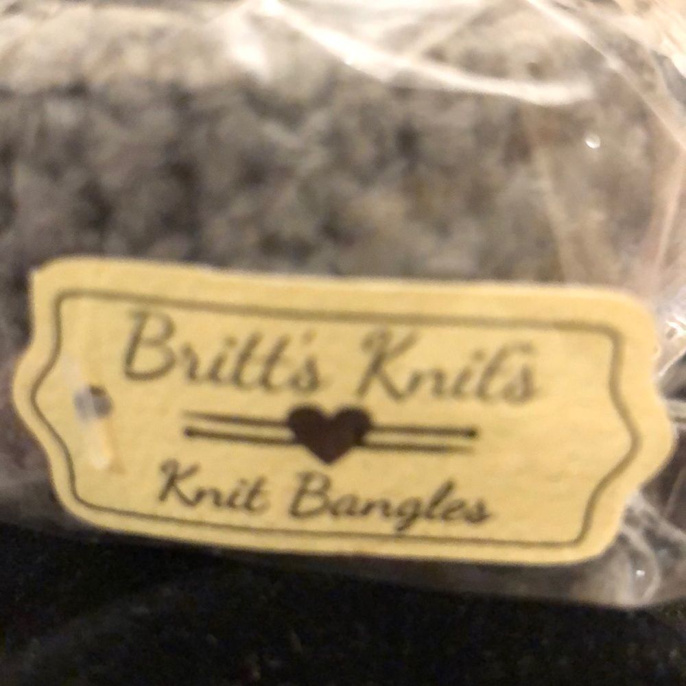 Grey knitted bangle NWT